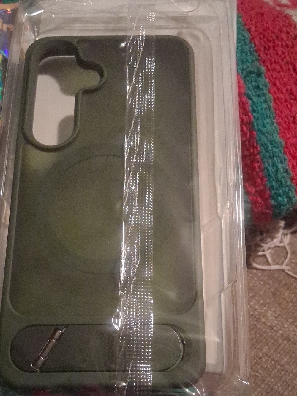 Tenda Galaxy S25 Magnetic Kickstand Case - Olive Green